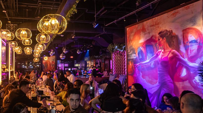 Besos y Abrazos Bar