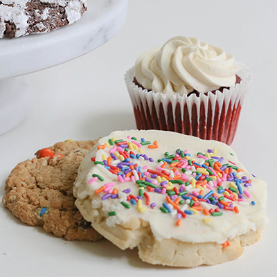 Mixx- Cookies and cupcake